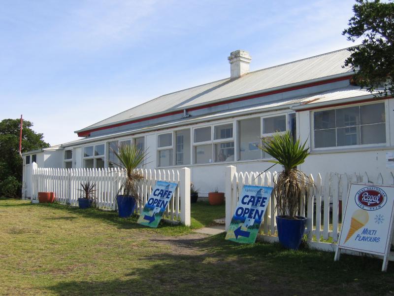 Cape Otway - Cape Otway Lightstation: Cafe at the former Assistant Lightkeepers' Residence