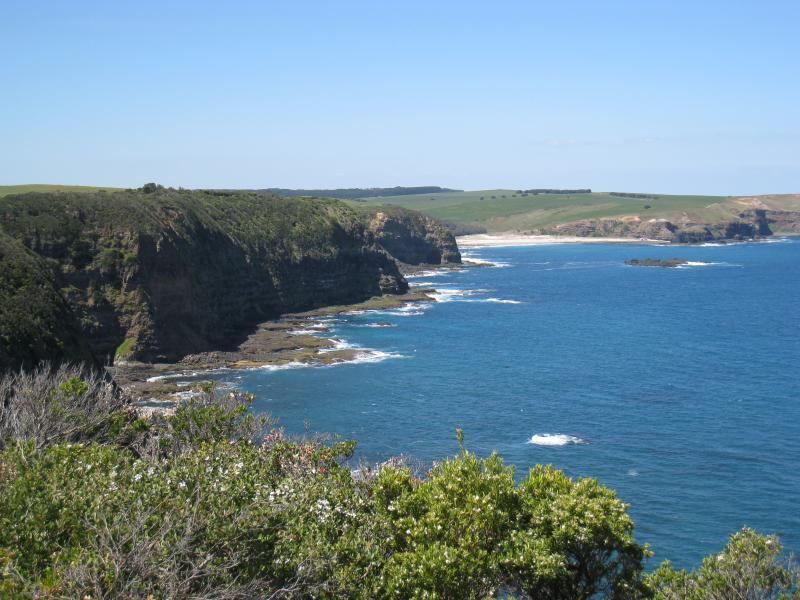 Cape Schanck - Walking tracks and lookouts around car park at end of Cape Schanck Road: View east across Bushrangers Bay from lookout south of car park