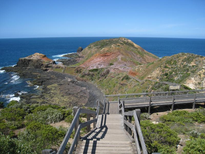 Cape Schanck - Cape Schanck Boardwalk: View along boardwalk near entrance