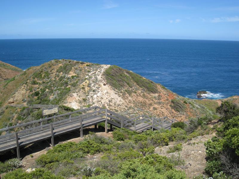 Cape Schanck - Cape Schanck Boardwalk: View south-west out to sea from near start of boardwalk