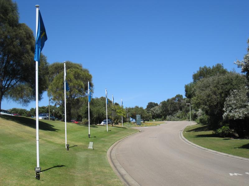 Cape Schanck - Cape Schanck Resort & Golf Course, Trent Jones Drive: View south along Trent Jones Dr towards car park at resort reception and restaurant