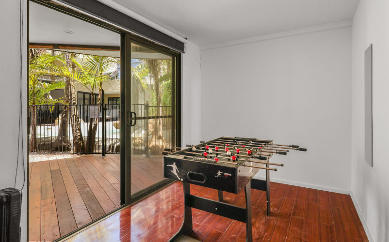 Island Paradise - External games room