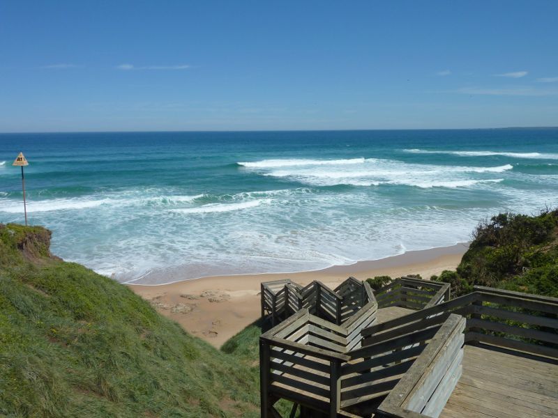 Cape Woolamai - Magic Lands Beach, north of The Pinnacles: Steps down to beach