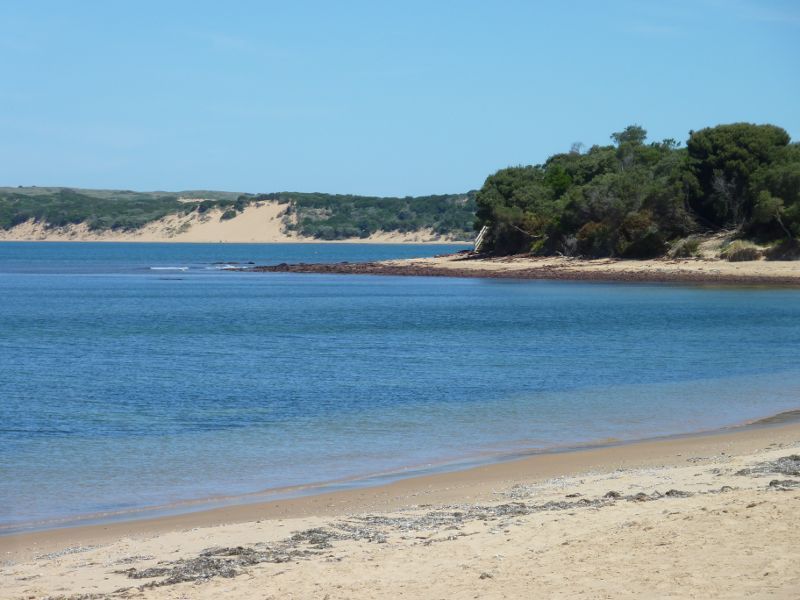 Cape Woolamai - Beach along The Esplanade near Seaspray Avenue: Southerly view towards Manuka Point