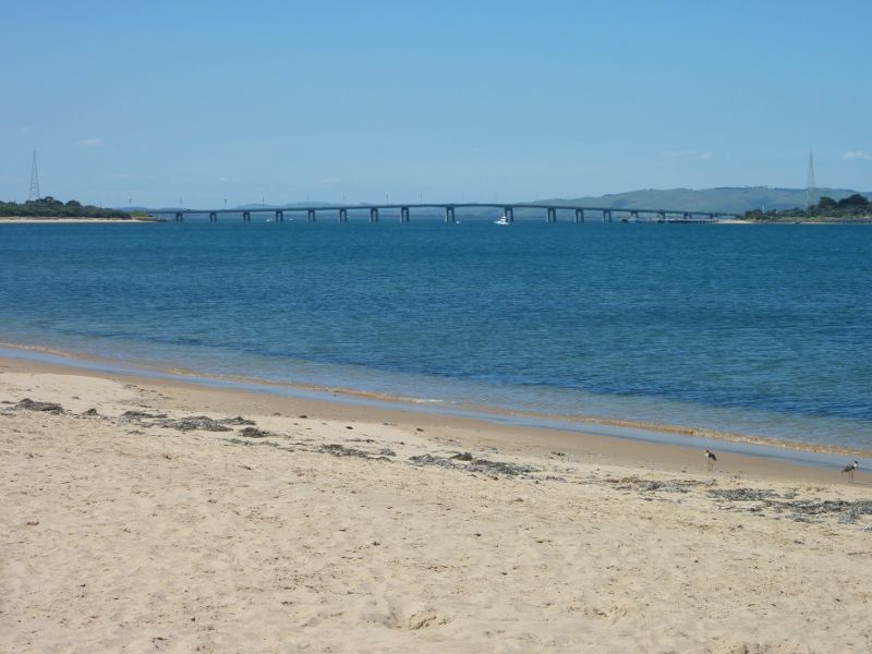Cape Woolamai - Beach along The Esplanade near Seaspray Avenue: North-easterly view towards Phillip Island Bridge