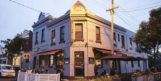 Brandon Hotel, Carlton North