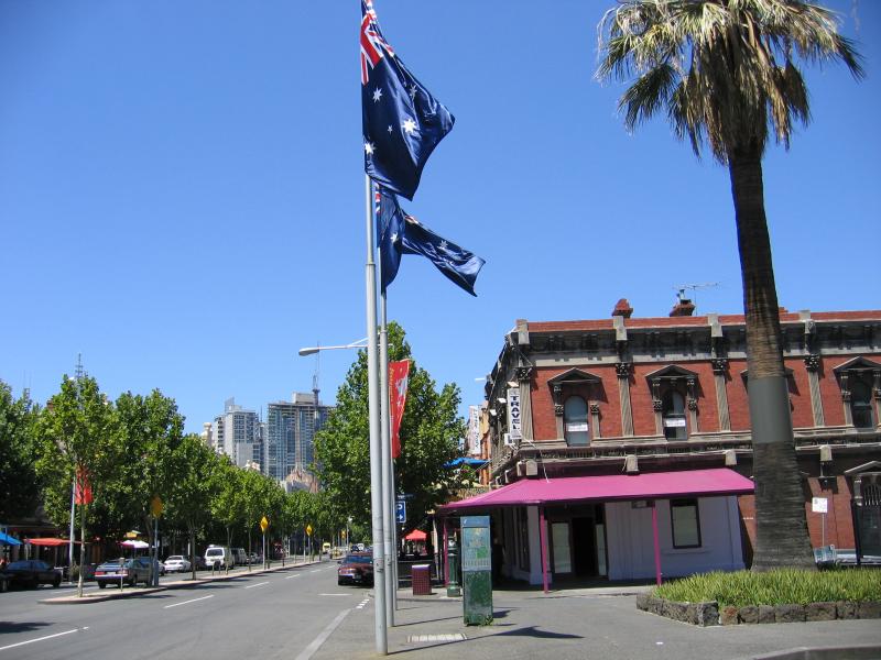 Carlton - Lygon Street, commercial centre and restaurants: View south along Lygon St at Argyle Pl South