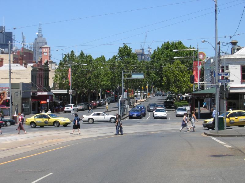 Carlton - Lygon Street, commercial centre and restaurants: View south along Lygon St towards Elgin St