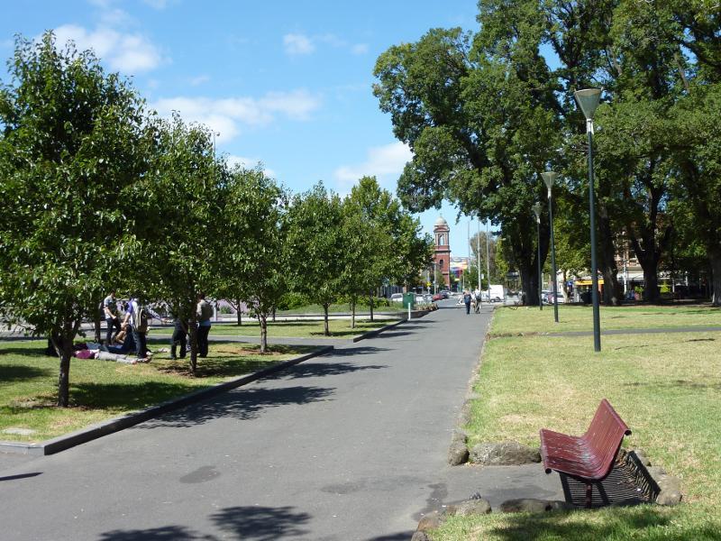 Carlton - Argyle Square and Piazza Italia, Lygon Street and Argyle Place North & South: View east through Argyle Square along pathway to the south of Piazza Italia