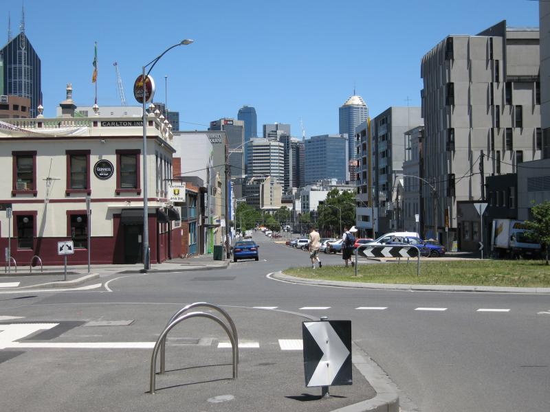 Carlton - University Square and surroundings: View south along Leicester St at Pelham St towards Corkman Irish Pub