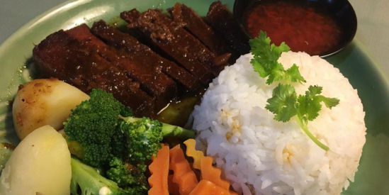 Klua Sathorn, Castlemaine