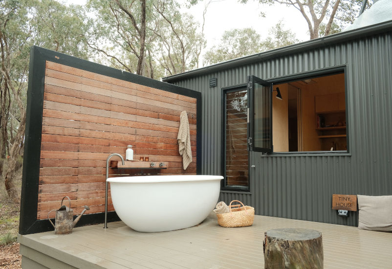 HeartStone Hill Tiny House - Outside