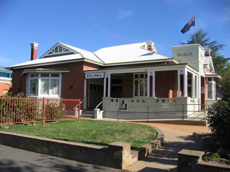 Castlemaine - Shops and commercial centre along Barker, Mostyn and Lyttleton Streets: R.S.L. Hall, Mostyn St