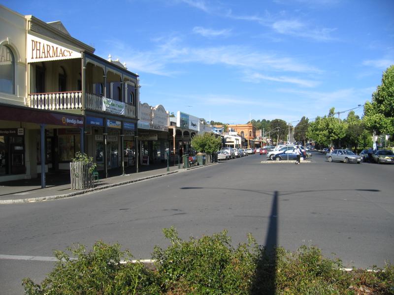 Castlemaine - Shops and commercial centre along Barker, Mostyn and Lyttleton Streets: View east along Mostyn St at Frederick St