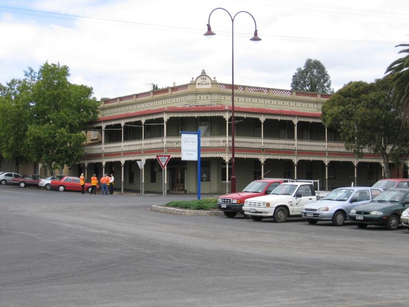 Castlemaine - Castlemaine railway station, Kennedy Street: View from station east to corner of Kennedy St and Templeton St