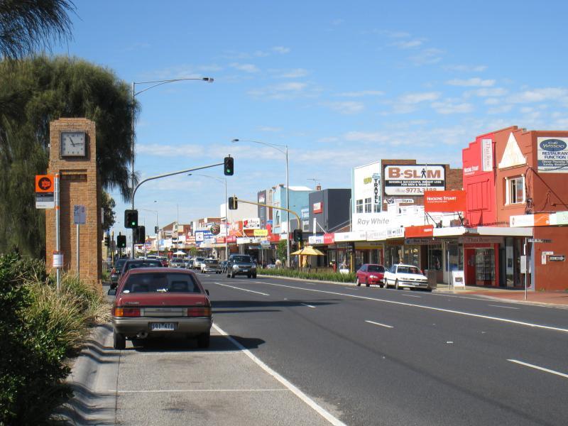 Chelsea - Shops and commercial centre along Nepean Highway: Clock tower, view south along Nepean Hwy towards The Beachway