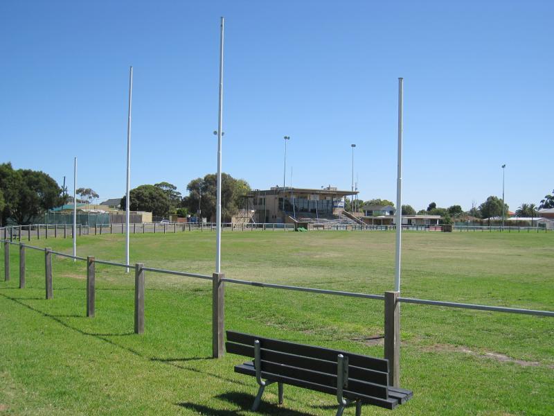 Chelsea - Chelsea Recreation Reserve: View across oval towards pavillion