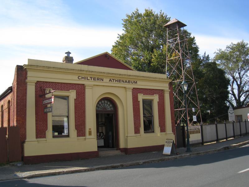 Chiltern - Shops and commercial centre, Conness Street and Main Street: Chiltern Athenaeum, Conness St east of Main St