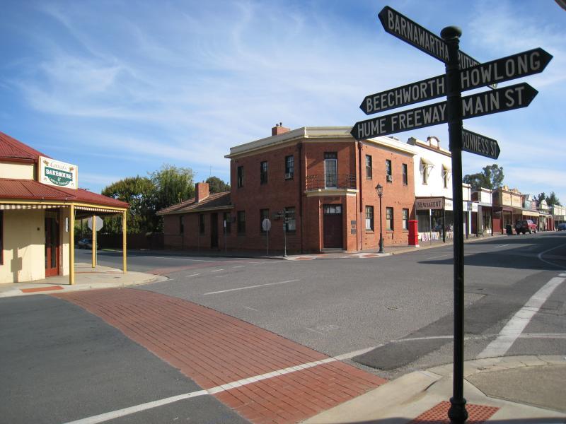 Chiltern - Shops and commercial centre, Conness Street and Main Street: Junction of Conness St and Main St
