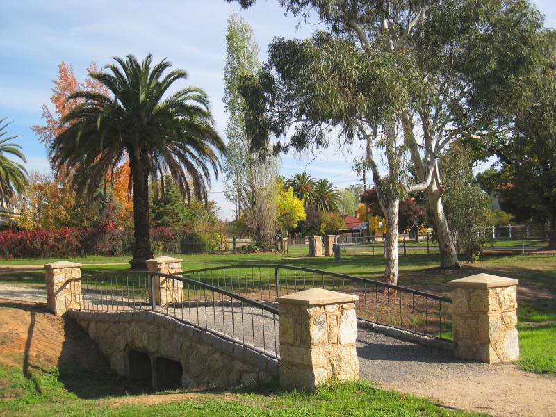 Chiltern - Martin Park, corner Main Street and Alliance Street: View south through park