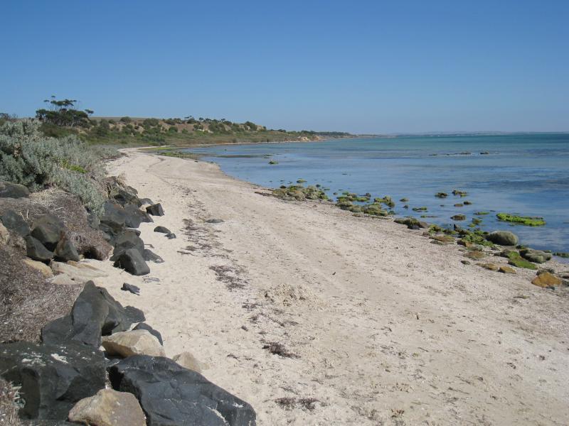 Clifton Springs - Beach near dismantled pier on western side of Clifton Springs Boat Harbour: View west along beach
