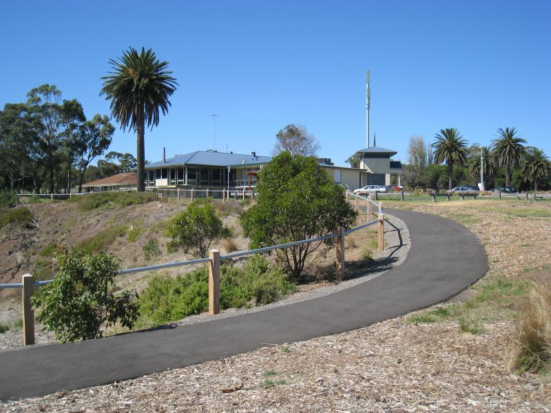 Clifton Springs - Golf club and bowling club, Springs Street: View towards golf club entrance from path above The Dell Picnic Area