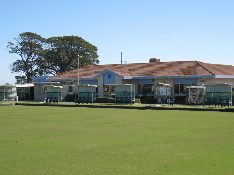 Clifton Springs - Golf club and bowling club, Springs Street - Bowling club