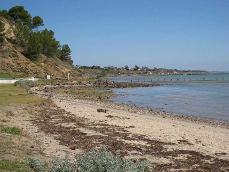 Clifton Springs - The Dell Picnic Area, northern end of Springs Street - View south-west along beach at picnic area
