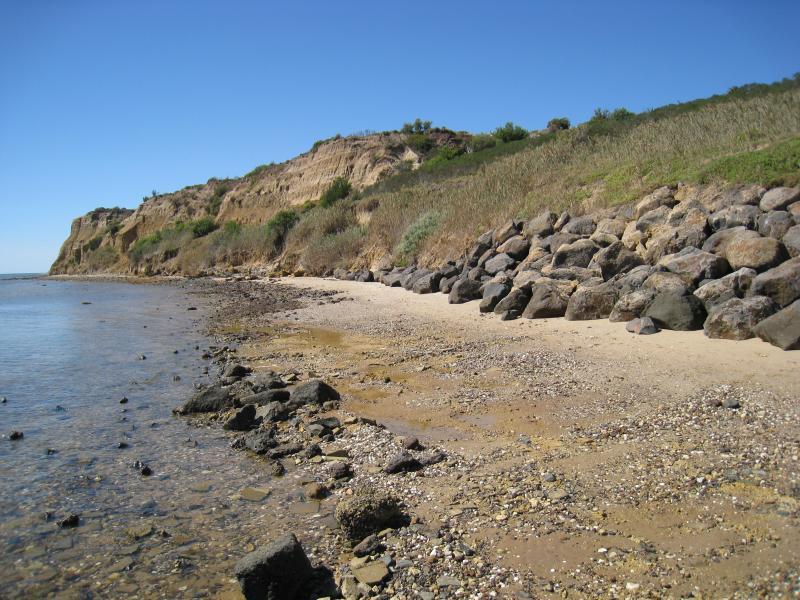 Clifton Springs - Coastline around Beacon Point, northern end of Beacon Point Road: View north-east along beach