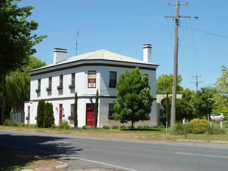 Clunes - Bailey Street: Keebles of Clunes, corner Bailey St and Fraser St