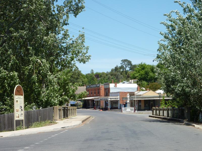 Clunes - Service Street: View south-west along Service St towards Ligar St and bridge over Creswick Creek