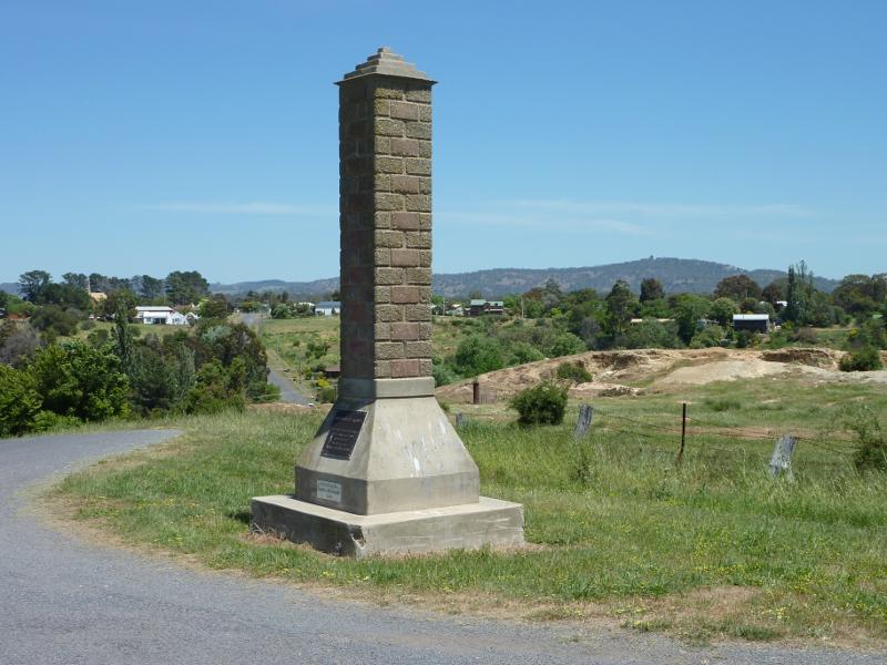 Clunes - Esmond Park, Scenic Drive: South-westerly view at monument on Scenic Dr