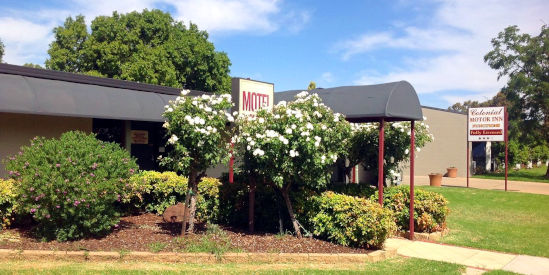 Colonial Motor Inn