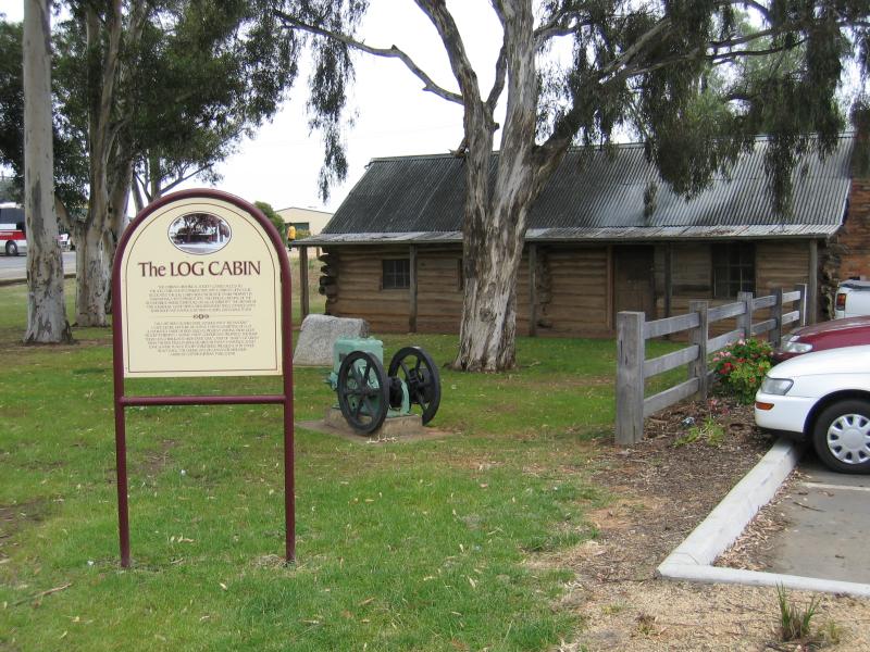 Cobram - Old railway station and adjacent gardens, Punt Road: Log Cabin