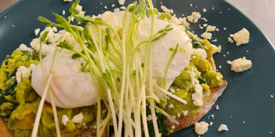 Brunch On McBride, Cockatoo