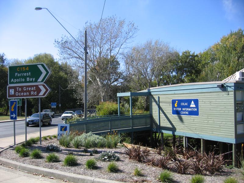 Colac photos - Travel Victoria: accommodation & visitor guide