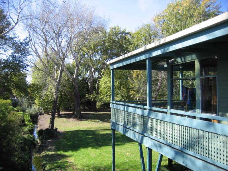 Colac - Shops and commercial centre: View east from Colac Visitor Information Centre towards parkland along Barongarook Creek
