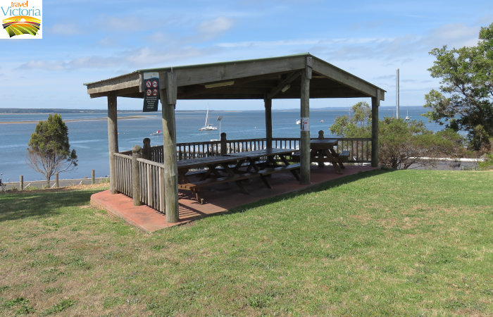 Corinella - Picnic shelter in park overlooking jetty