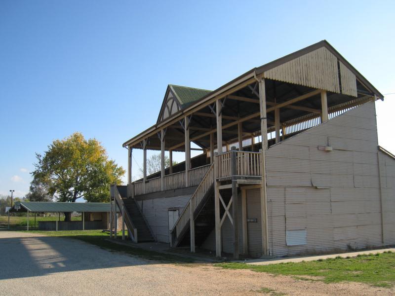 Corryong - Corryong Recreation Reserve: Grandstand overlooking oval