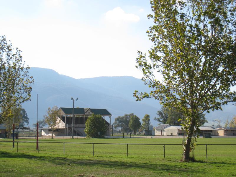 Corryong - Corryong Recreation Reserve: View across oval towards grandstand