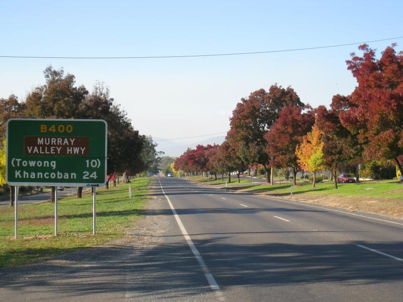 Corryong - Towong Road and Murray Valley Highway, east end of Corryong: View north-east along Towong Rd, past secondary college