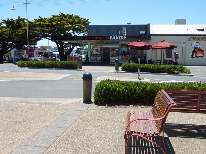Cowes - Shops and commercial centre, Thompson Avenue north of Church Street: Bakery, corner Thompson Av and Chapel St