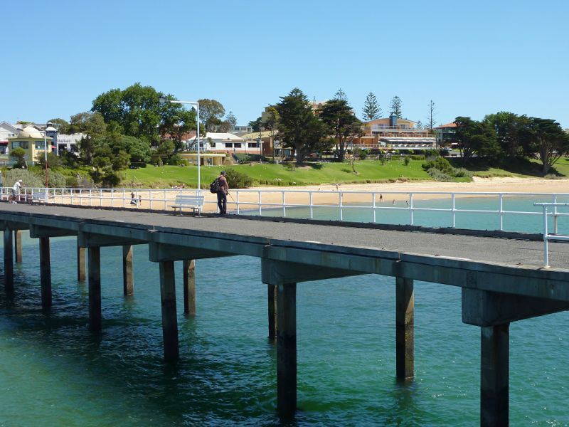 Cowes - Cowes Jetty, off The Esplanade: View across jetty towards foreshore