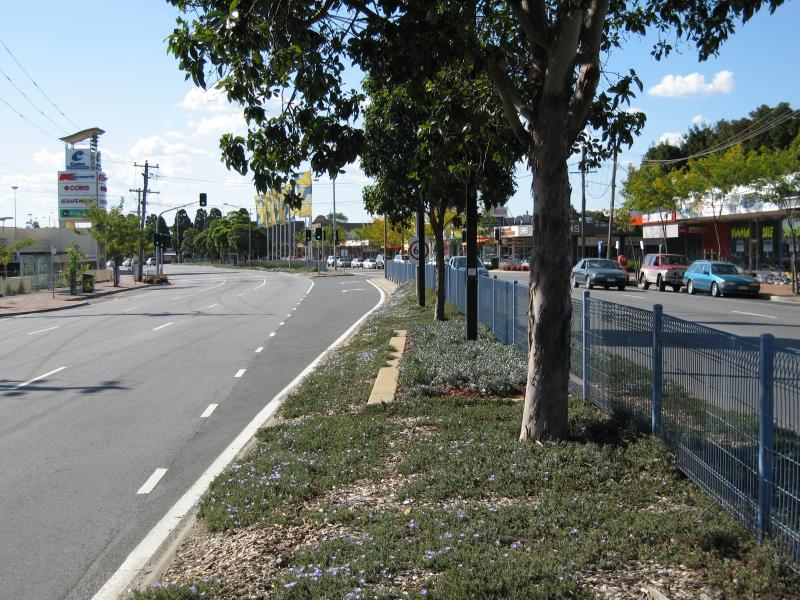 Cranbourne - Commercial centre and shops, High Street: View north along High St towards Lyall St