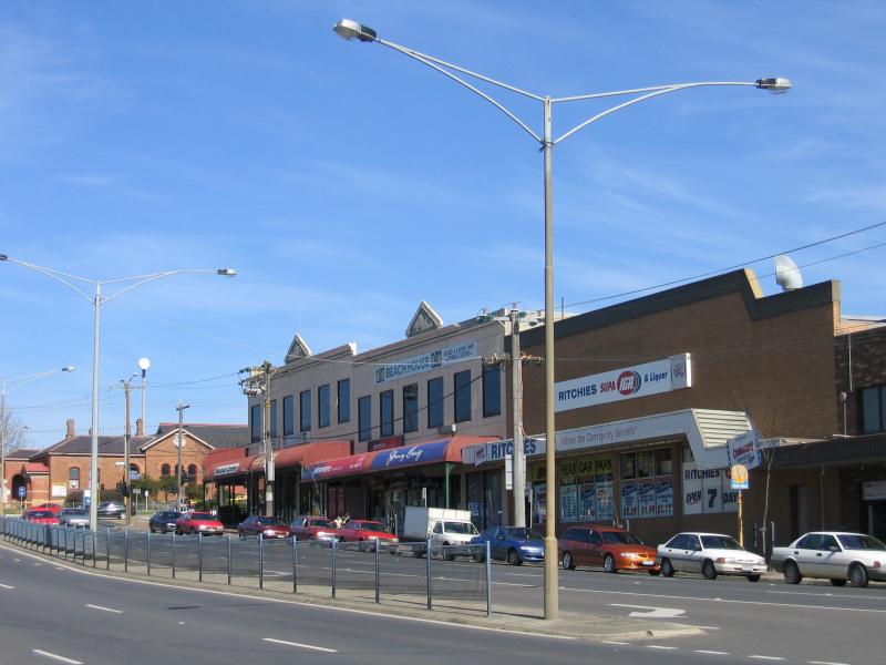 Cranbourne - Commercial centre and shops, High Street - View south along High St towards Sladen St