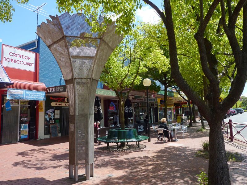 Croydon - Shops and commercial centre, Main Street, Hewish Road and Lacey Street: Sound of Flight sculpture, west side of Main St opposite Hewish Rd