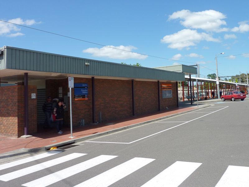 Croydon - Croydon railway station, Wicklow Avenue: Car park at station off Wicklow Av