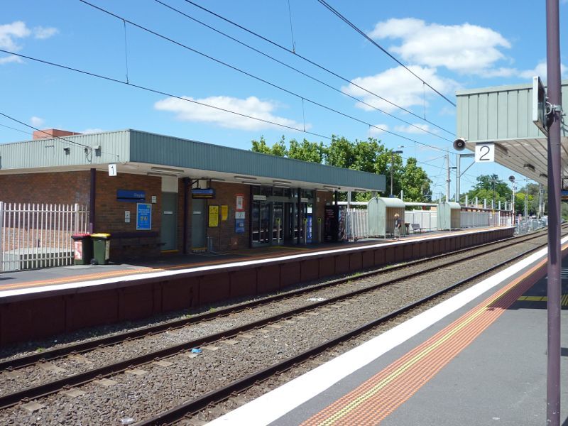 Croydon - Croydon railway station, Wicklow Avenue: View south-west along station platform