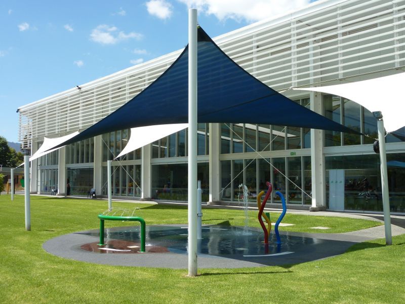 Croydon - Town Park, Mt Dandenong Road, Civic Square and Norton Road: Play pool in front of aquatic centre
