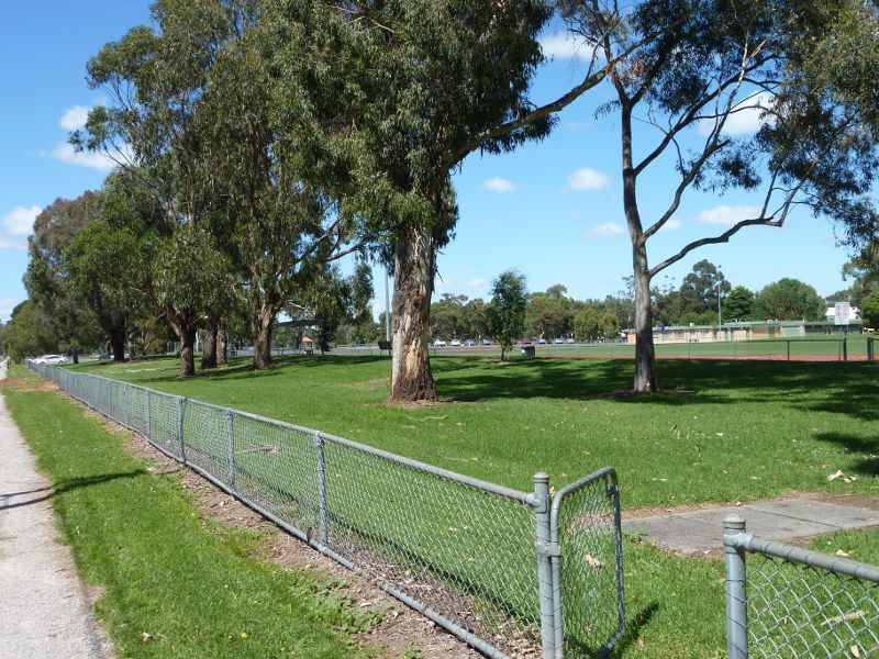 Croydon - Town Park, Mt Dandenong Road, Civic Square and Norton Road: View south through park at Norton Rd